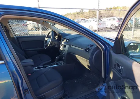 2010 Ford Fusion Se из США, поврежденный, VIN 3FAHP0HA5AR222200